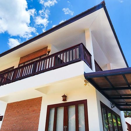 Baan Bhuwann Holiday Apartment Chaloklum Buitenkant foto