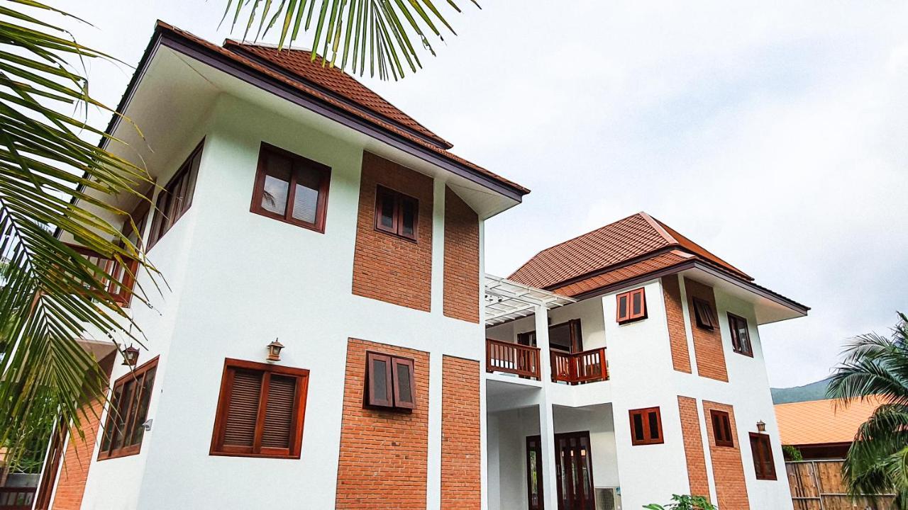 Baan Bhuwann Holiday Apartment Chaloklum Buitenkant foto