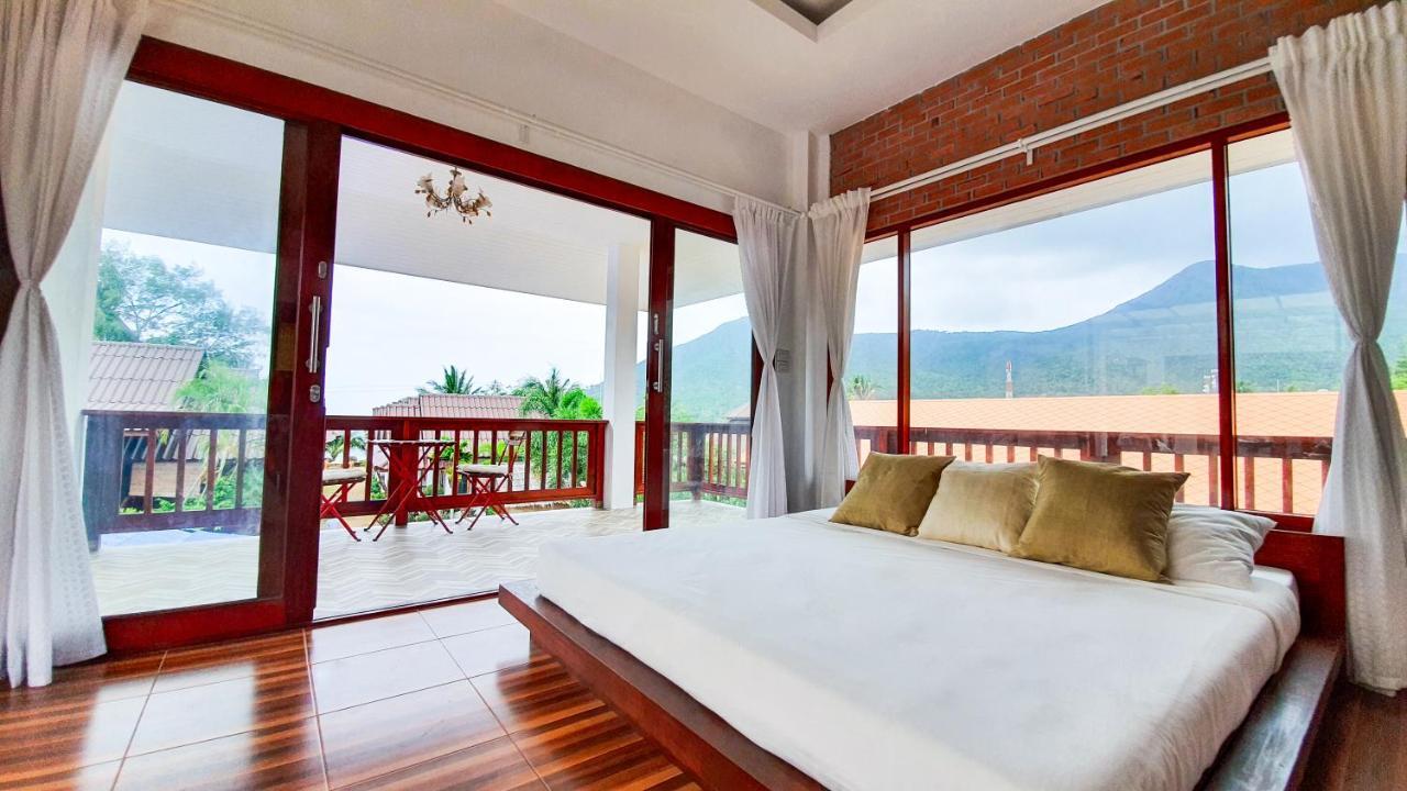 Baan Bhuwann Holiday Apartment Chaloklum Buitenkant foto