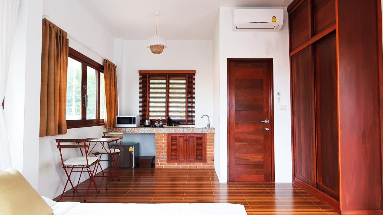 Baan Bhuwann Holiday Apartment Chaloklum Buitenkant foto
