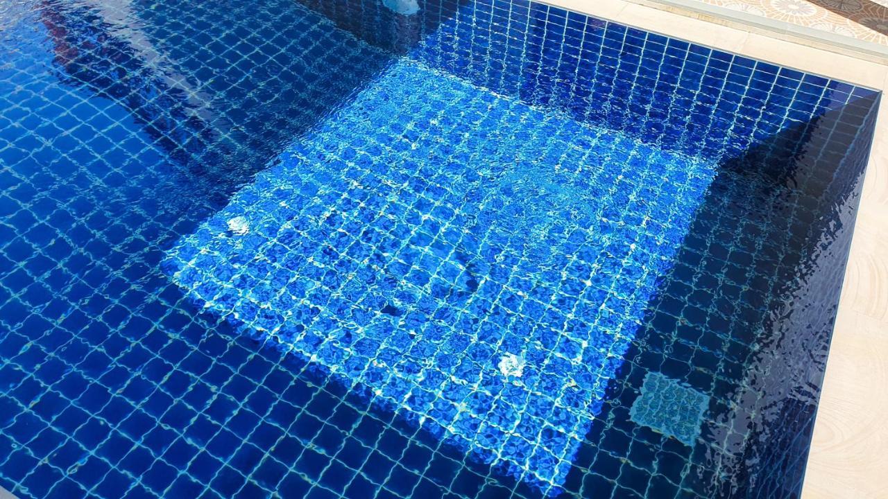 Baan Bhuwann Holiday Apartment Chaloklum Buitenkant foto