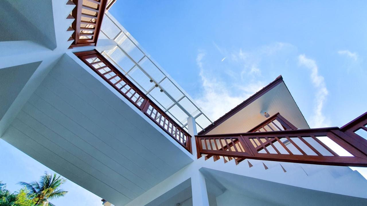 Baan Bhuwann Holiday Apartment Chaloklum Buitenkant foto