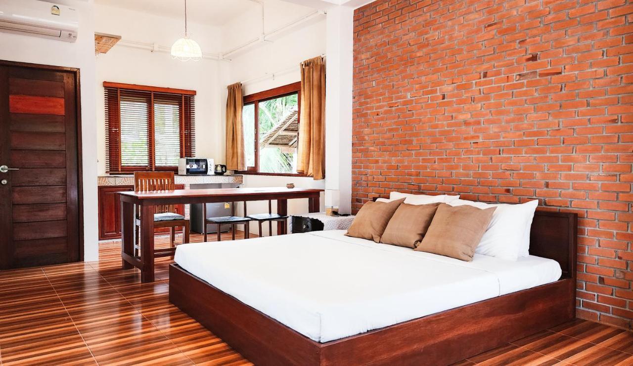 Baan Bhuwann Holiday Apartment Chaloklum Buitenkant foto