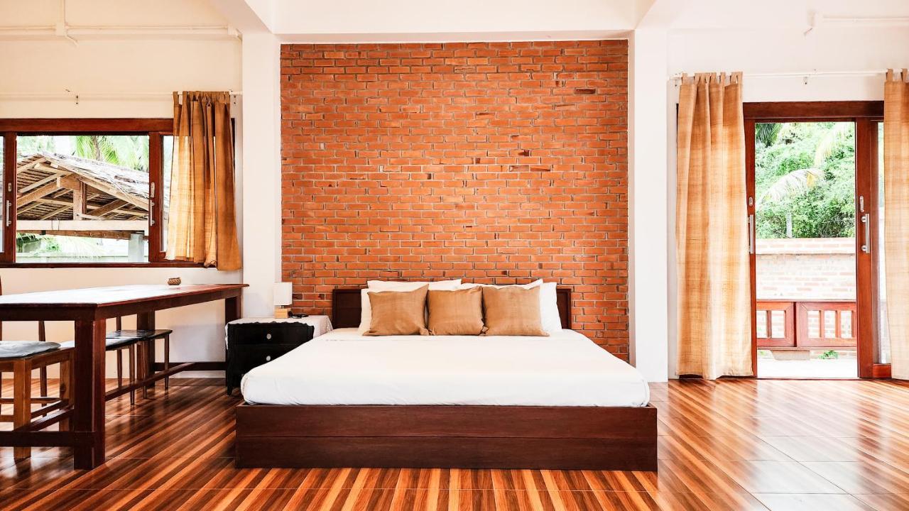 Baan Bhuwann Holiday Apartment Chaloklum Buitenkant foto