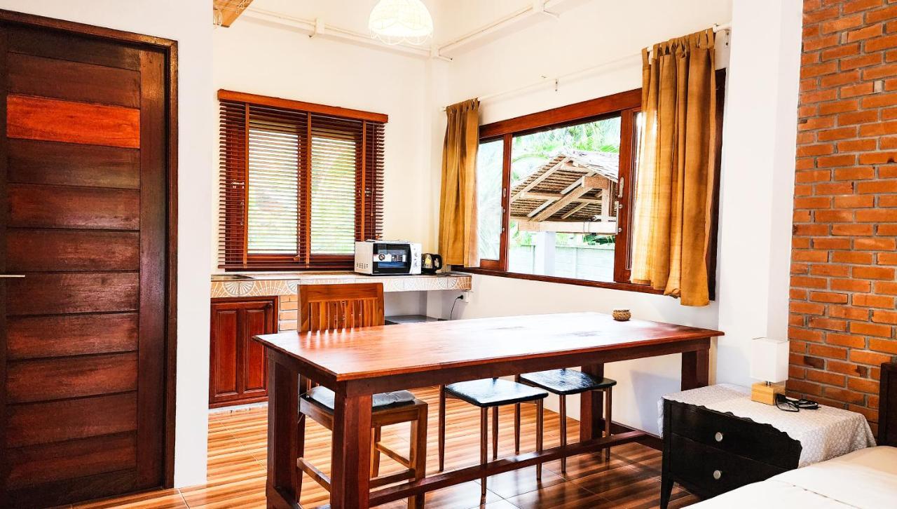 Baan Bhuwann Holiday Apartment Chaloklum Buitenkant foto