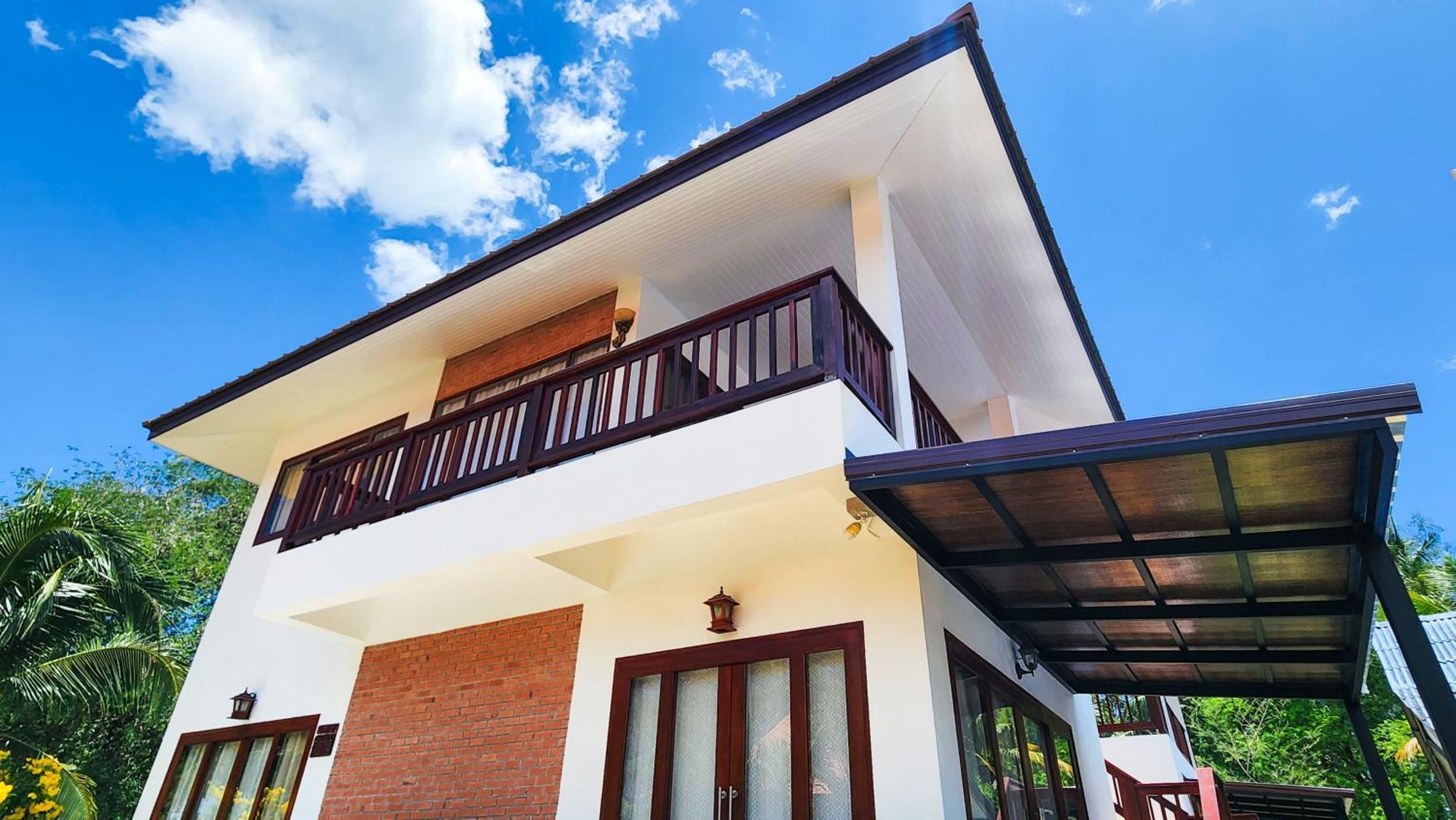 Baan Bhuwann Holiday Apartment Chaloklum Buitenkant foto