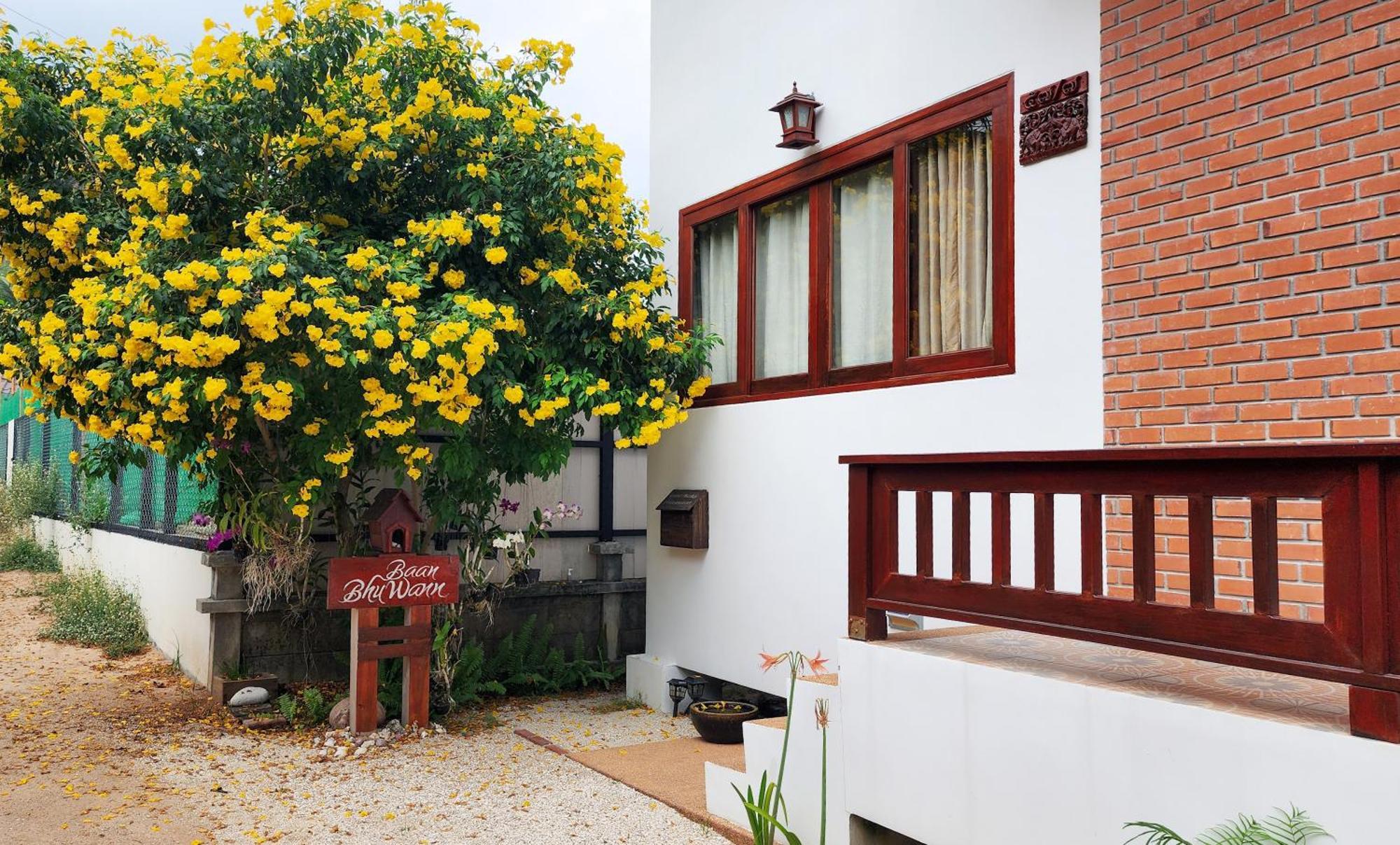Baan Bhuwann Holiday Apartment Chaloklum Buitenkant foto