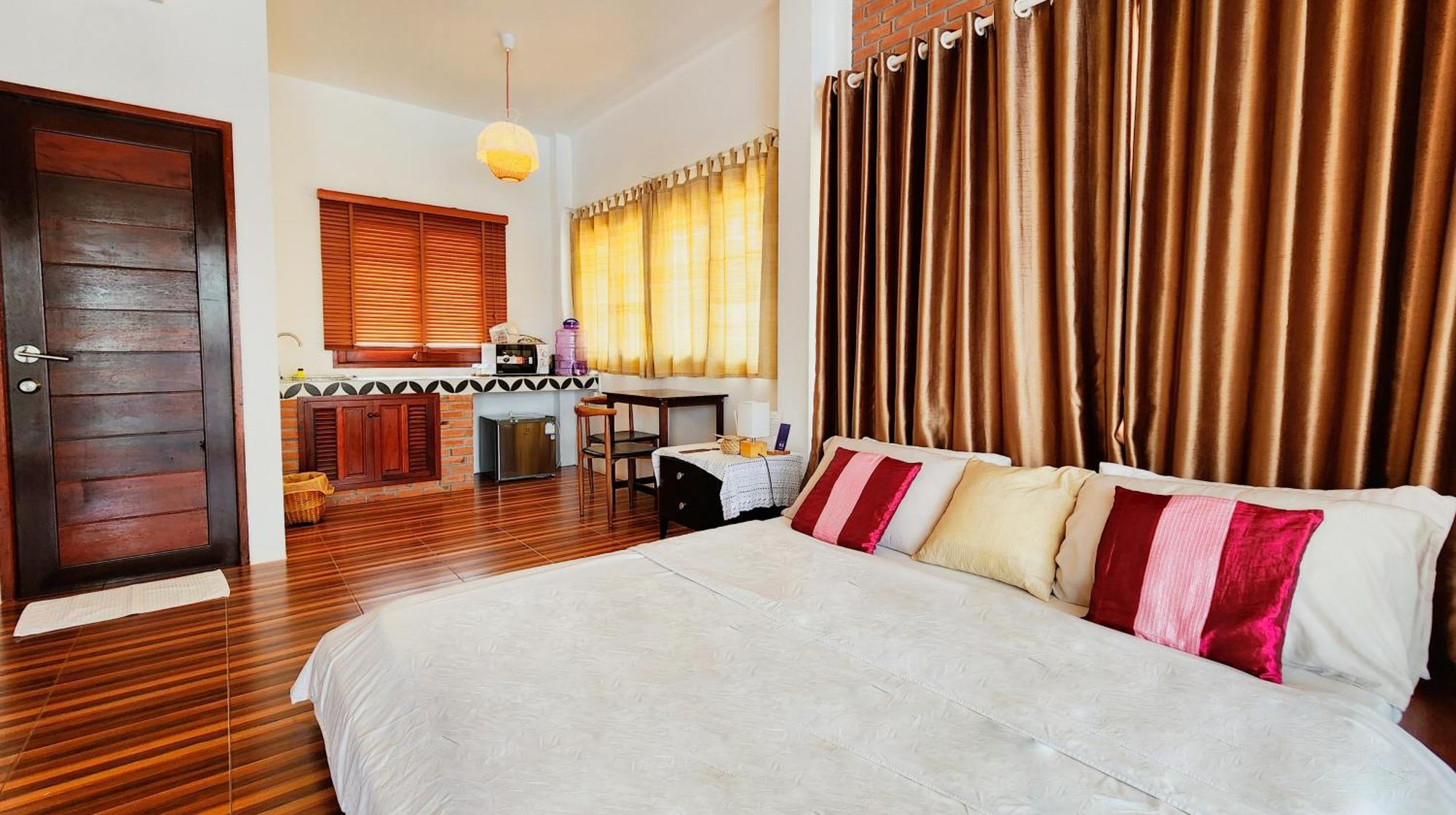 Baan Bhuwann Holiday Apartment Chaloklum Buitenkant foto