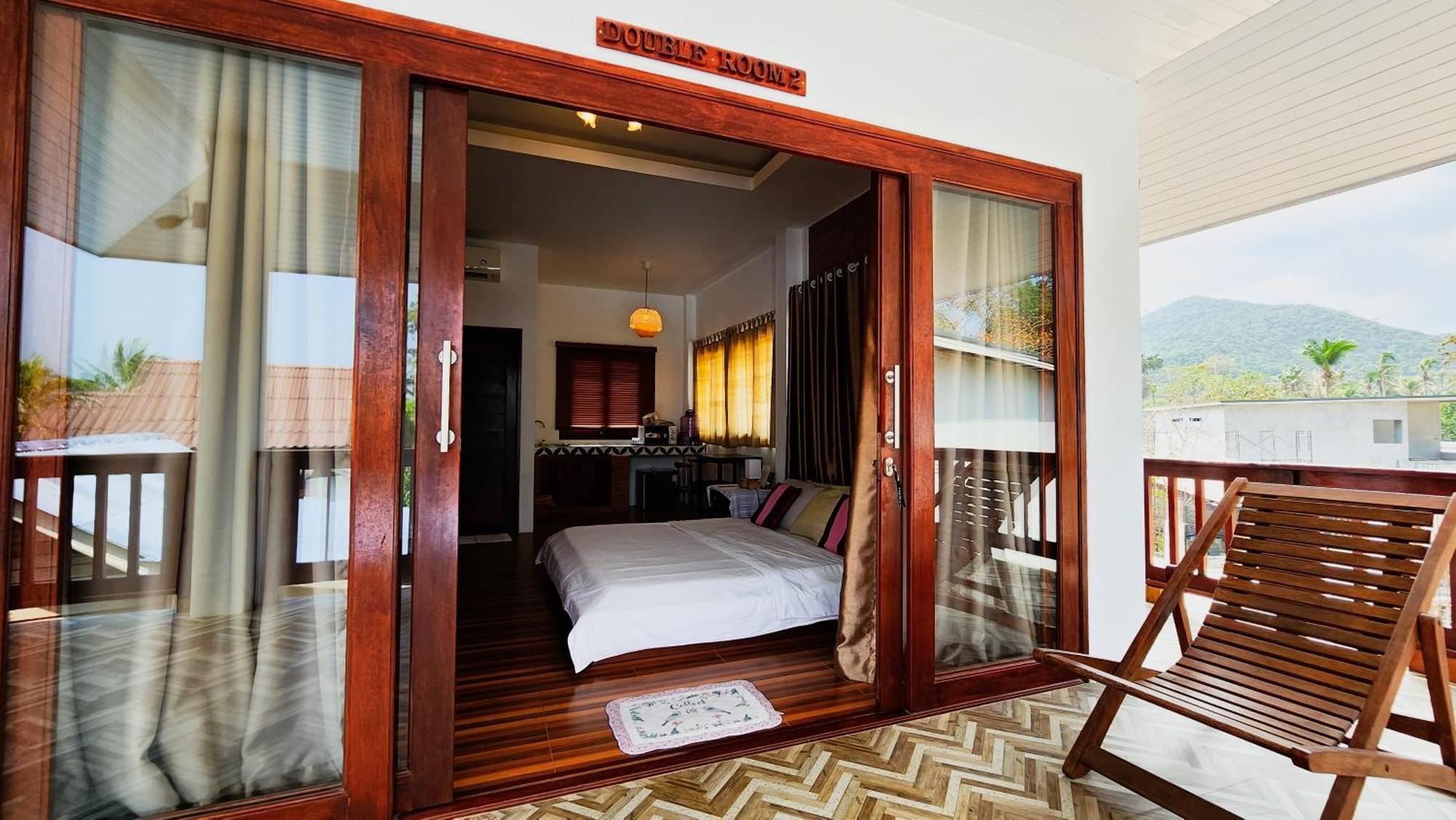 Baan Bhuwann Holiday Apartment Chaloklum Buitenkant foto